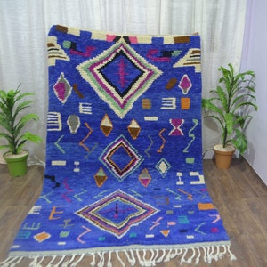 Tapis bleu élégance traditionnelle pour votre salon beauté berbère marocaine personnalisée art marocain artisanal image 1