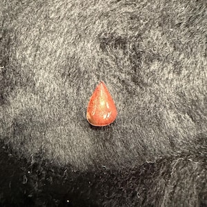 3.8 ct.  Oregon Sunstone .