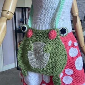 Humphrey the Frog Bag Crochet Pattern- Crochet Bag- Crochet Purse- Cottage Core Bag
