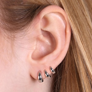 Boucles d'oreilles Huggie Hoop coniques, Boucle d'oreille Huggie Hoop épaisse en argent sterling 925, Huggie Hoop fuselé en or, Créole ovale, Créole du cartilage, Créole hélicoïdale