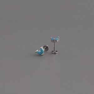 Turquoise Leaf Threadless Push Pin Labret Stud 18G, Sterling Silver Flat Back Stud Earring, Cartilage Stud, Tragus Stud, Helix Stud Piercing