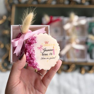 Sweet 16 Party Favors, Quinceañera Favors for guests in bulk, sweet 16 party favors magnets, Sweet 16 Gifts, Mis Quince Favors,