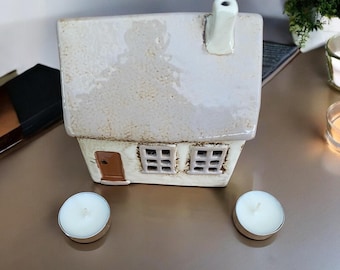 Irish cottage candle holder