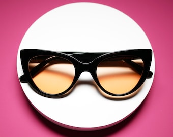 Cat-Eye Sunglasses, Black Frame, Salmon Orange Tinted Lenses, 50s-60s Retro Style