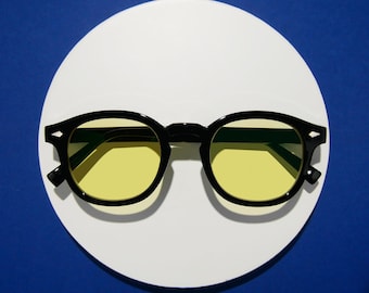 Lunettes rondes rétro en forme de trou de serrure, monture noire, verres jaunes