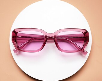 Lunettes rectangulaires roses translucides, verres teintés, monture TR90