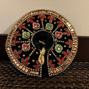 Kundan Poshak, designer Ladoo Gopal | Taille 0