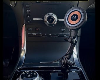 2019, 2020, 2021, 2022, 2023, 2024 Ford Edge Phone wireless charging phone mount