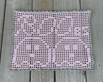 Halloween Ghost Filet Crochet Doily Pattern