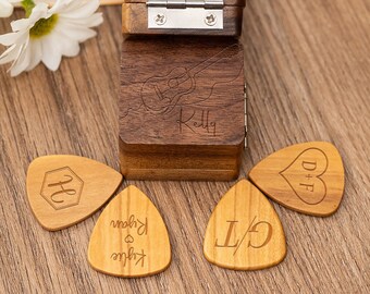 Personalized Wooden Guitar Picks with Case,Wooden Guitar Picks Box,Custom Guitar Pick,Guitar Player Gift,Father's Day,Gift for Guitarist