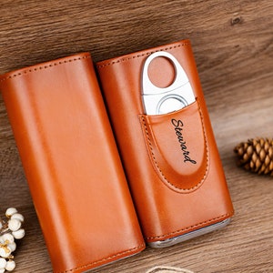 Custom Cigar Case,Fathers Day Gift for Dad,Leather Cigar Humidor Holder and Cutter,Best Man Gift,Gift for Husband, Gift for Dad,Gift for Him