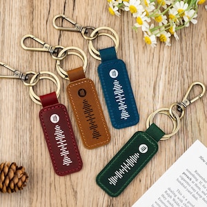 Leather Spotify Keychain,Fathers Day Gift,Customized Music Code Keychain,Custom Gift for Men,Engraved Leather Key Chain,Wedding Day Gift