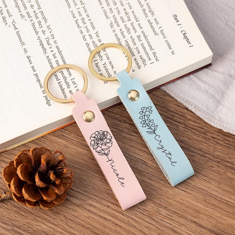 Personalized Birth Flower Keychain,custom Birthday Gifts for Her
