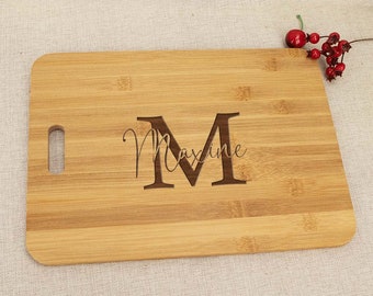 Initials Engraved Cutting Board,Name Customized Cutting Boards,Wooden Cutting Board,Housewarming Gift,Personalized Gift,Valentine's Day Gift