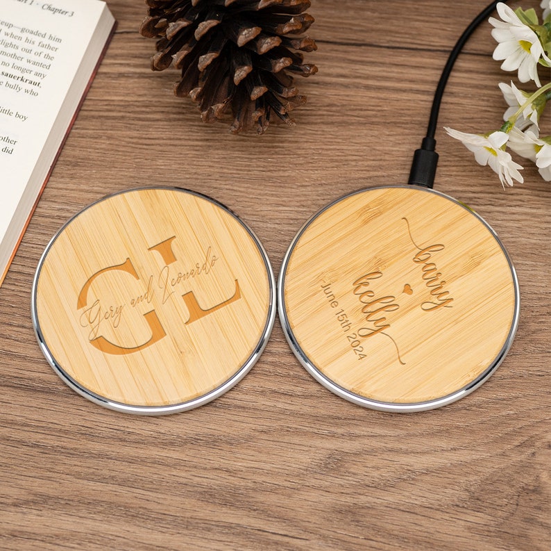 Name Customized Wireless Charger,Engraved Charger,Custom Name Qi Wireless Charger,15W,Groomsman Gift,Gift for Him Dad,Father's Day Gift image 3