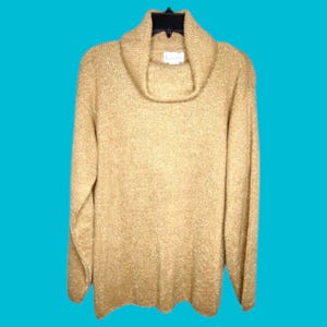 Vintage Rosanna Gold Shimmery Retro Glam Size Medium Ladies Turtleneck Sweater