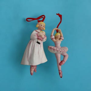 Christmas Storytelling Ornament Set - Little Girl Dreams of Becoming a Ballerina