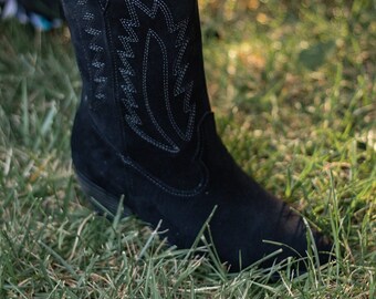 Texas I Black Boots Handmade Alcantara fabric, vegan leather. Western boots. cowgirl. New trending. Ladies. women's boots.