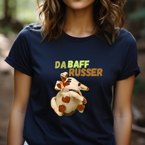 Nanalan russer tees, Nanalan fleefer, TikTok viral, 90s-90s nostalgia, meme t-shirt, mona nanalan, funny mona, nanalan card, quirky shirt,