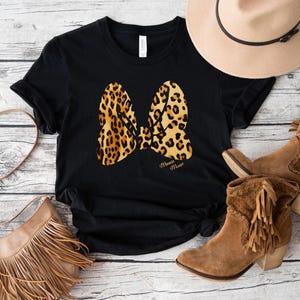 Minnie Mouse Leopard Print Sweatshirt - Disneyland Vacation Tee image 4