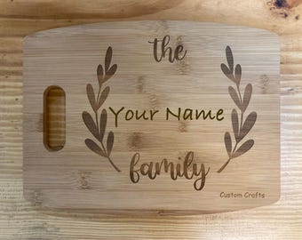 Tabla de cortar personalizada con nombre de familia