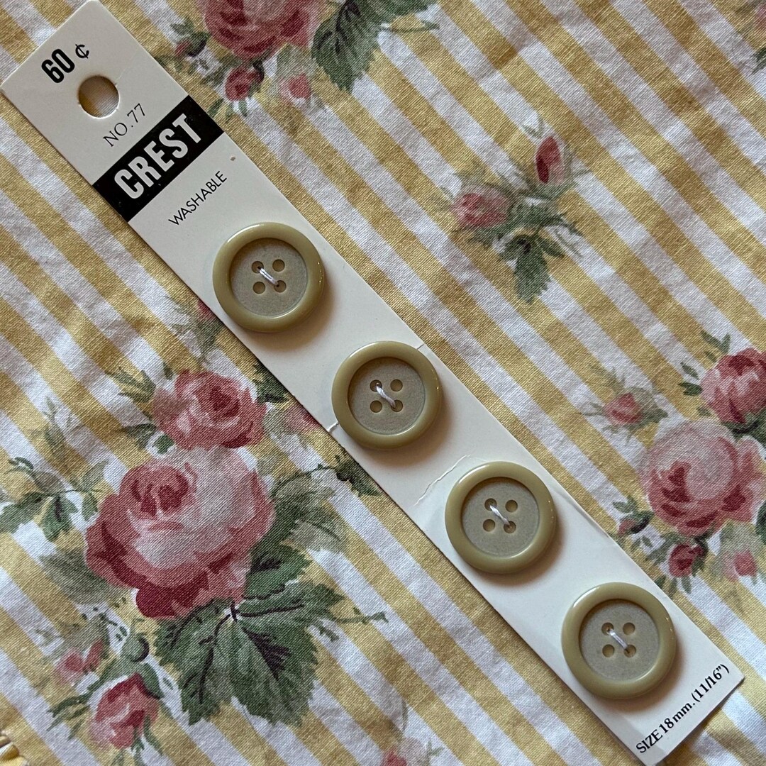 Vintage Beige Buttons (4) on Original Card | 11/16 Inch or 18mm ...