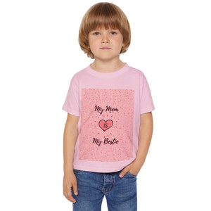 Mom's Bestie T-shirt pour tout-petit image 10