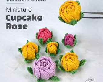 Crochet Mini Cupcake Rose Pattern - Crochet Flower Pattern for a Cupcake Rose Applique