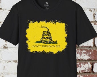 Don't Tread On Me Gadsden Flag T-Shirt, American Revolution Merchandise, Patriotic Shirt (DISTRESSED - Full Color)