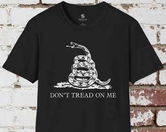 Don't Tread On Me Gadsden Flag T-Shirt, Vintage Style, American Revolution Merchandise, Patriotic Shirt (DISTRESSED - White)