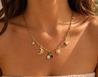 Collar con dije dorado con diseños de cereza, luna, sol y corazón; collar de acero inoxidable estilo boho chic; joyería femenina de moda; collar colorido de verano