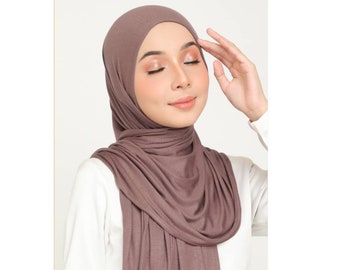Hijab-Schal aus hochwertigem Baumwolljersey – 50 leuchtende Farben, genähter Rand, leicht zu tragen. Hijab-Kopftuch, dehnbar, 1,8 m