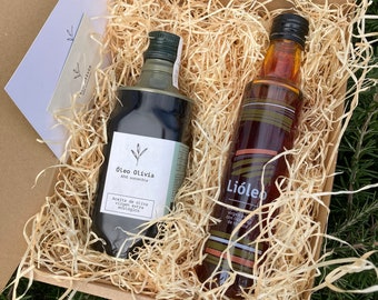 Gift pack 2 bottles: 1 bottle organic extra virgin olive oil 500ml and 1 bottle extra virgin olive oil with lycopene from tomatoes 250ml