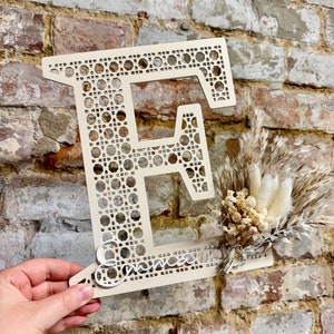 Letras de ratán estilo boho Letras de decoración de madera Letras de ratán Decoración de vivero boho Iniciales Letras de madera de boda