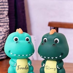 Hucha de dinosaurio, decoración habitación infantil, hucha personalizada, regalo para niños, primera hucha, regalo navidad, dinosaurio