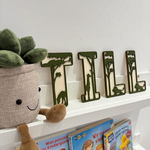 Signo de nombre de Safari - Signo de pared personalizado - Signo de nombre de madera - Signo de pared personalizado - Decoración de vivero Safari - Safa