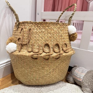 Spielzeugkorb Korb Personalisierter Aufbewahrungskorb mit Wunschfigur, Seegras Korb, spielzeugkiste spielzeugkorb Kinderzimmer Dekoration