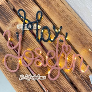 Targhetta per camerette con illuminazione a LED / scritta in lana / scritta personalizzata in filo metallico e lana