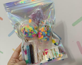 Überraschungstüte mit Glitzer und Konfetti, Bastelmaterialien zum Mitnehmen, grober Glitzer, DIY-Set