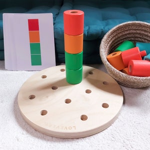 Printable "Match & stack" for Wooden Stacking Peg Board - Lovevery extension preschool kindergarden homeschool Montessori activity
