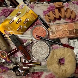 Scoop Beauté Maquillage Mystery Box Surprise image 3