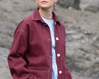 Oversize denim shirt jacket, Sustainable cotton jacket for woman with button closure and pockets, Casual designer wear in burgundy