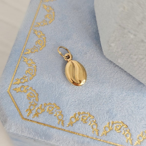 The 9ct Yellow Gold 3D Coffee Bean Charm - Vintage Gold Pendants