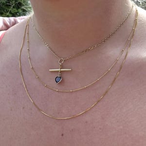 9ct Yellow Gold T-bar Dangly Garnet Heart Pendant - Charlotte Gold - Gifts for Her 1.50 grams 3cm tall