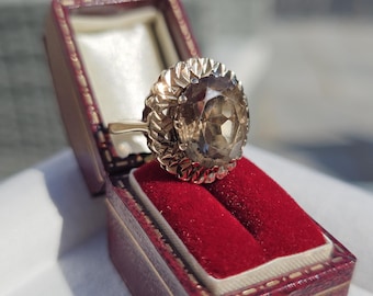 Vintage 9ct Gold Smokey Quartz Cocktail Ring - Size M