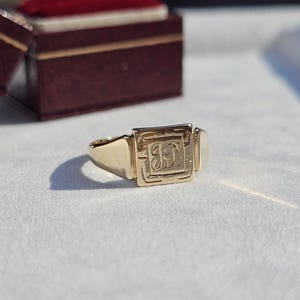Solid 9ct Yellow Gold J.R Monogram Signet Ring - Size UK L (USA 5.75, EU 51.2) - Vintage Gold Birmingham Year 1978