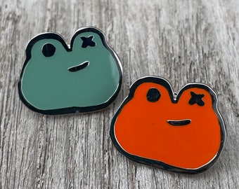 Frog enamel pin badge