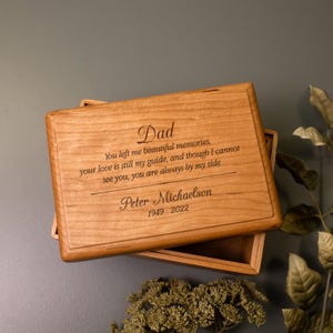 Loss of Dad Memory Box | Father Memorial Keepsake Box | Loss of Father Gift | Custom Memorial Box | Wooden Urn for Dad | In Memory of Dad