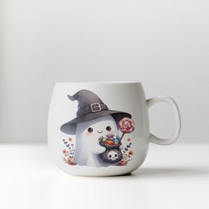 Adorable watercolor ghost clipart for Halloween, featuring cute designs perfect for fall and autumn-themed projects. Available in PNG format for sublimation and commercial use.