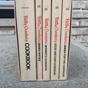 Vintage Betty Crocker Cookbook Collection in Slipcase (5 Special Edition Paperbacks, 1974-1976)